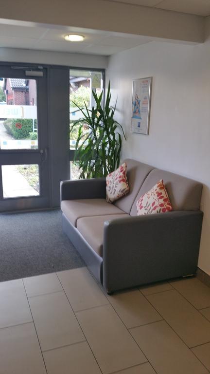 Ibis Budget Knutsford Esterno foto